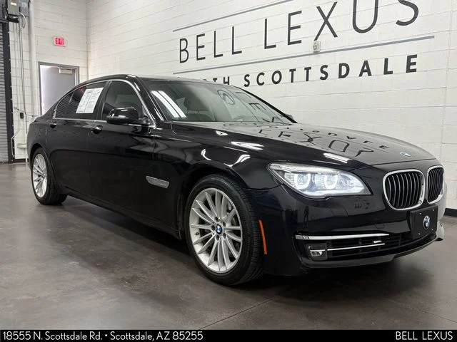 Used 2015 Red BMW 750Li image 2