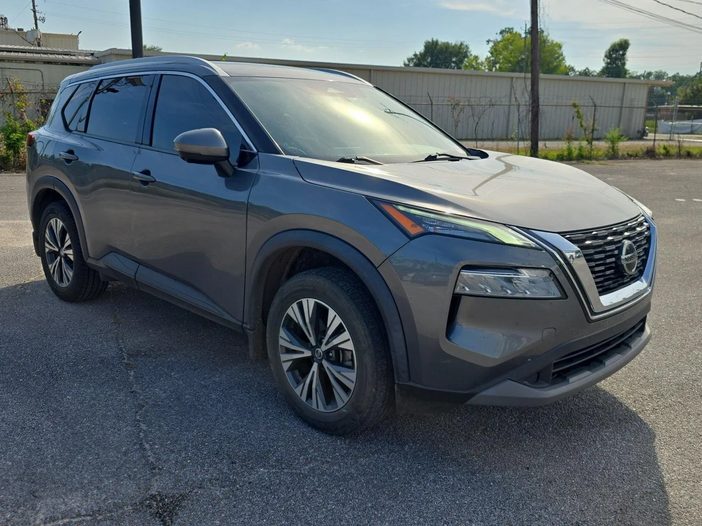2021 Nissan Rogue SV FWD's photo