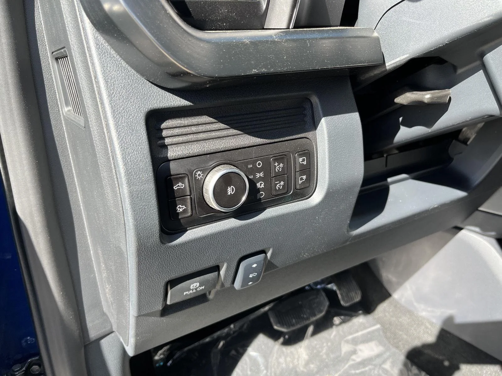 New 2026 Argon Blue Metallic Ford F-250® Lariat® image 16