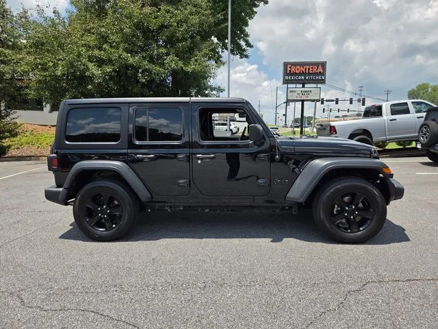 Used 2022 Black Jeep Unlimited Sport Altitude image 10
