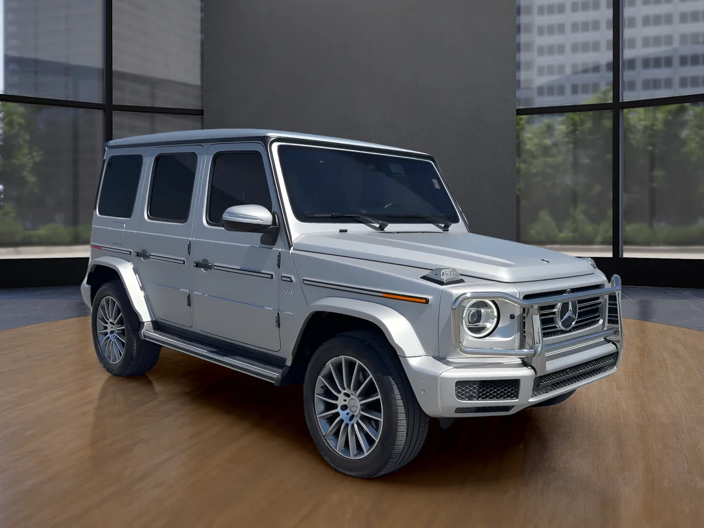 Used 2022 White Mercedes-Benz G 550 image 3