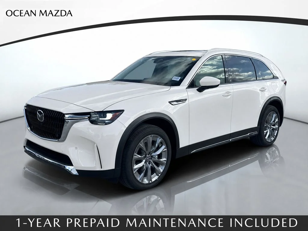 New 2026 White Mazda 3.3 Turbo Premium Plus image 1