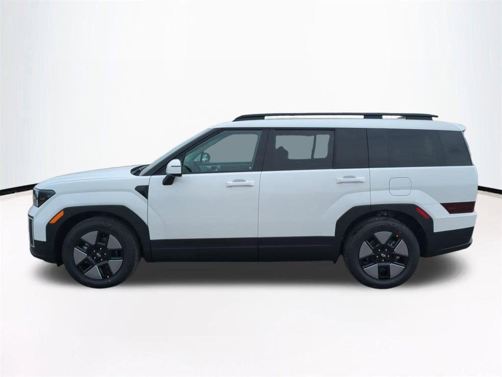 New 2026 White Hyundai SEL image 8