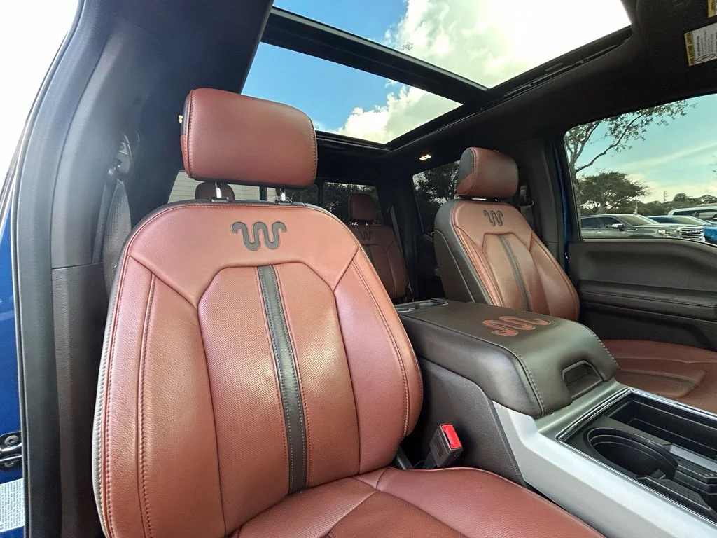 Used 2022 Blue Metallic Ford King Ranch image 33
