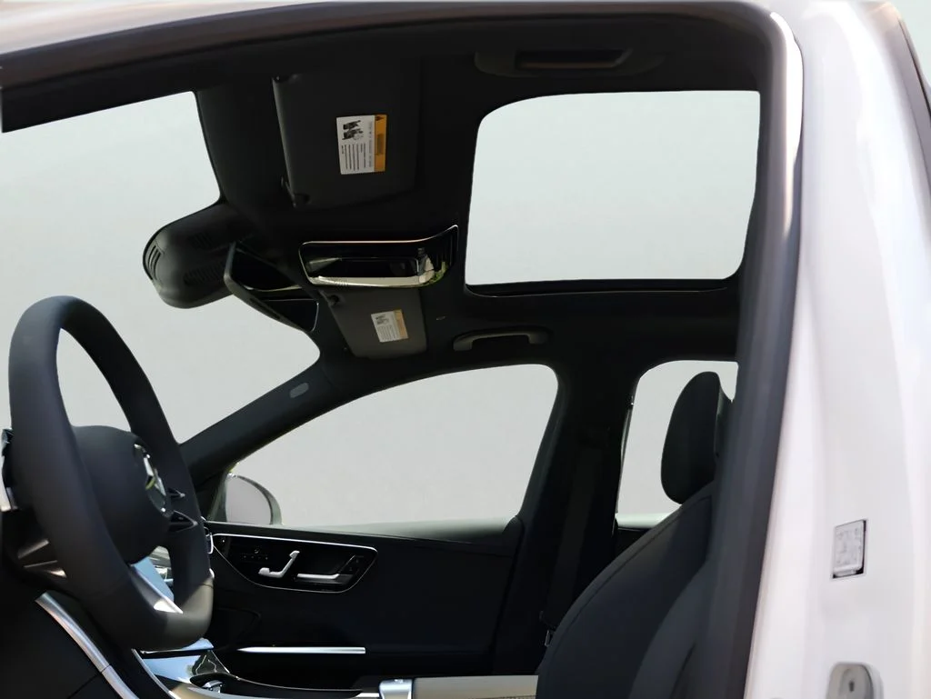 New 2026 Polar White Mercedes-Benz C 300 image 36