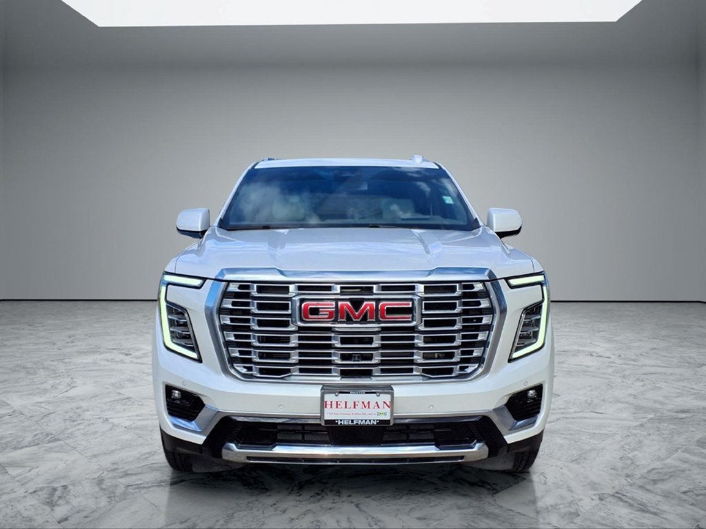 Used 2025 White GMC Denali image 2