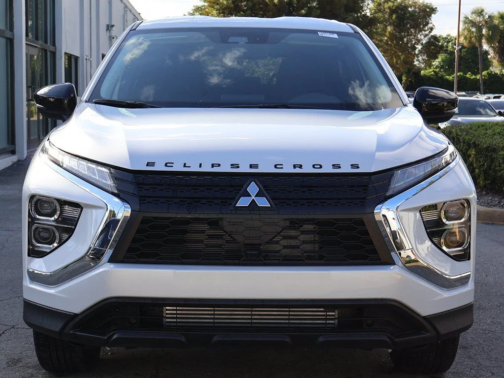 2026 Mitsubishi Eclipse Cross LE - Photo 8