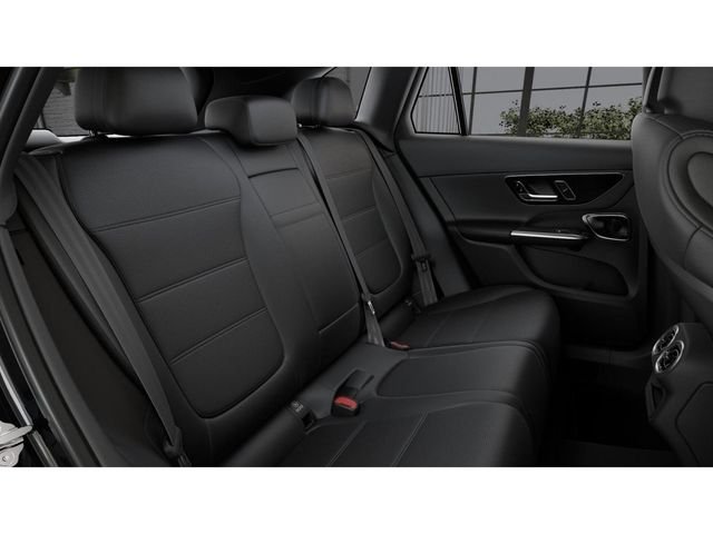 New 2026 Black Mercedes-Benz GLC 300 image 5