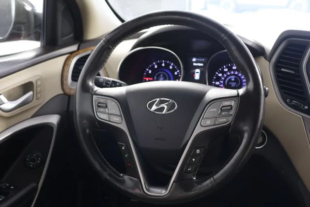 Used 2016 Red Hyundai 2.0T image 10
