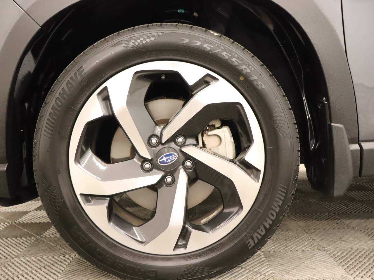 Used 2022 Magnetite Gray Metallic Subaru Touring image 6