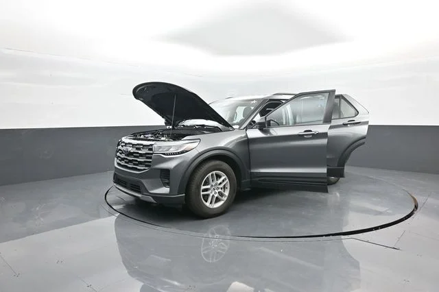New 2026 Carbonized Gray Metallic Ford Active image 43