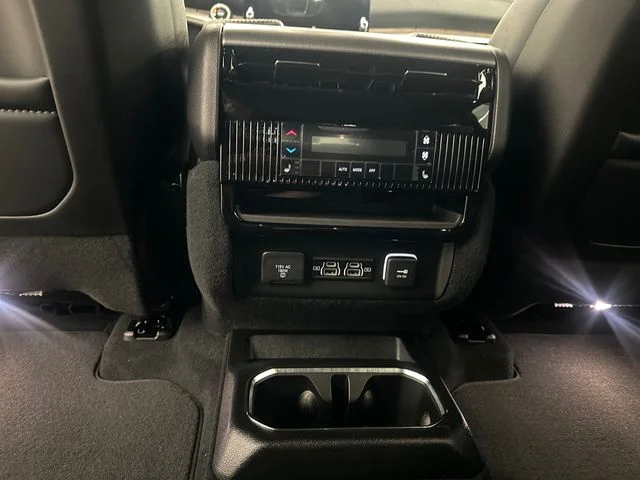 New 2026 Silver Jeep Limited Altitude image 30