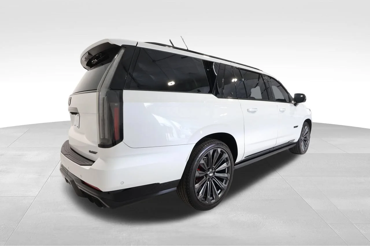Used 2025 Crystal White Tricoat Cadillac Escalade-V ESV image 4