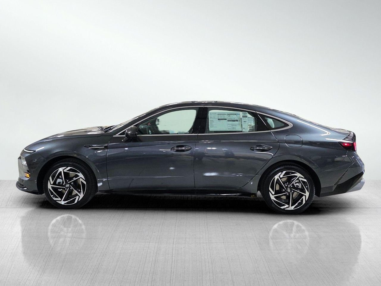 New 2026 Portofino Gray Hyundai SEL Sport image 4
