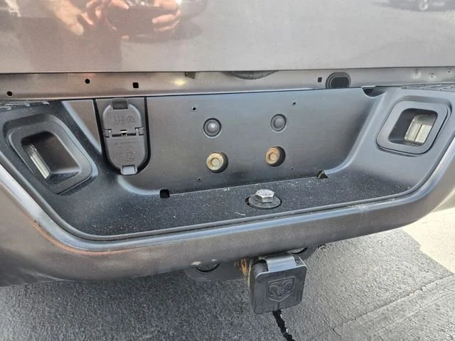 Used 2019 Gray Ram Express image 18