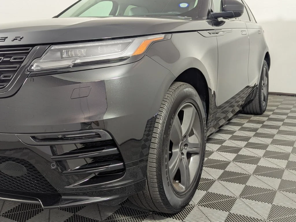 Certified Used 2025 Black Land Rover Dynamic SE image 57