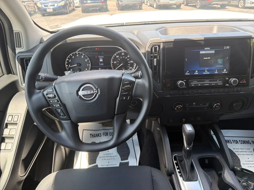 Used 2025 White Nissan S image 29