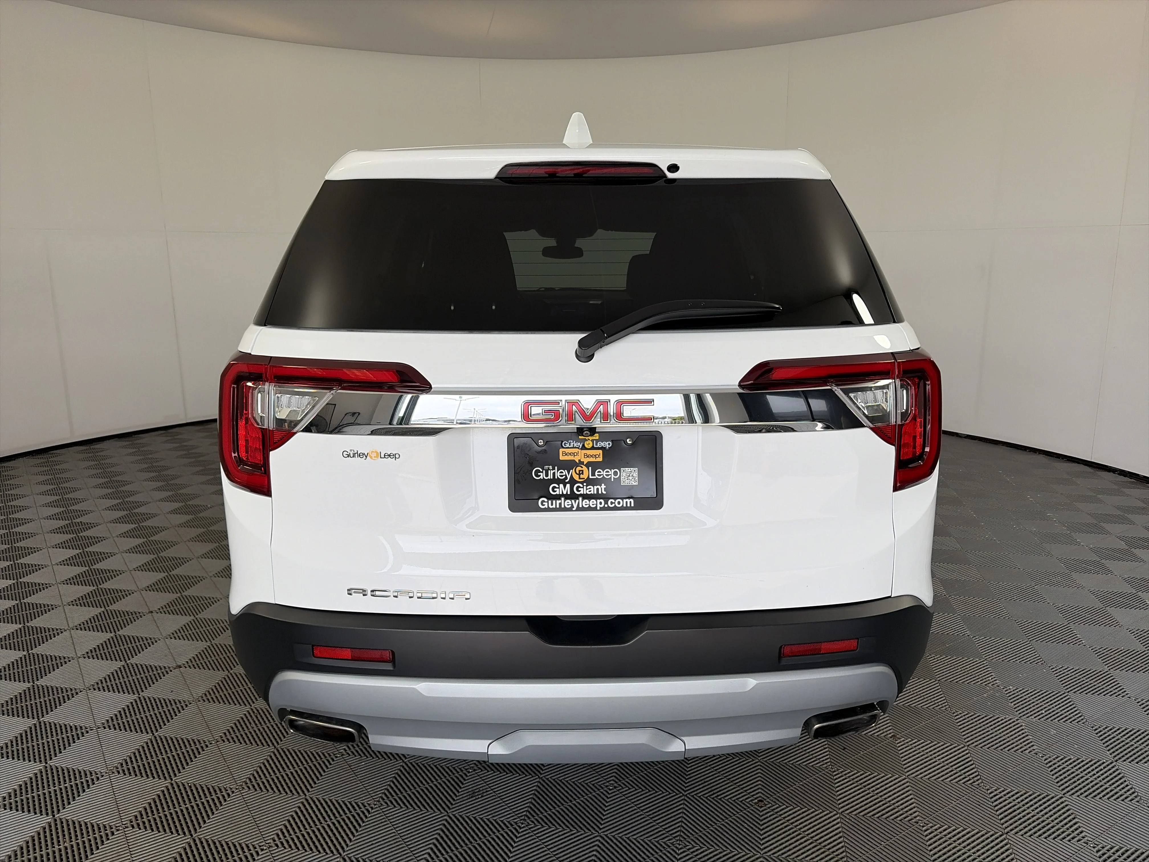 2023 GMC Acadia SLE - Photo 6