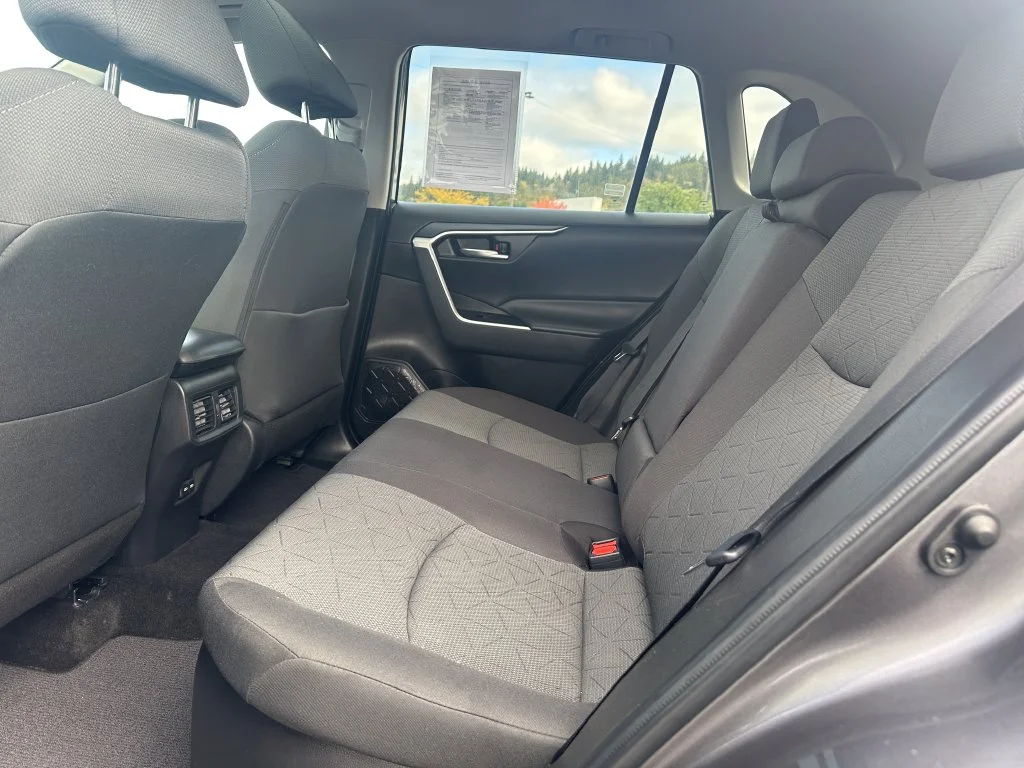 Used 2022 Gray Toyota XLE image 14