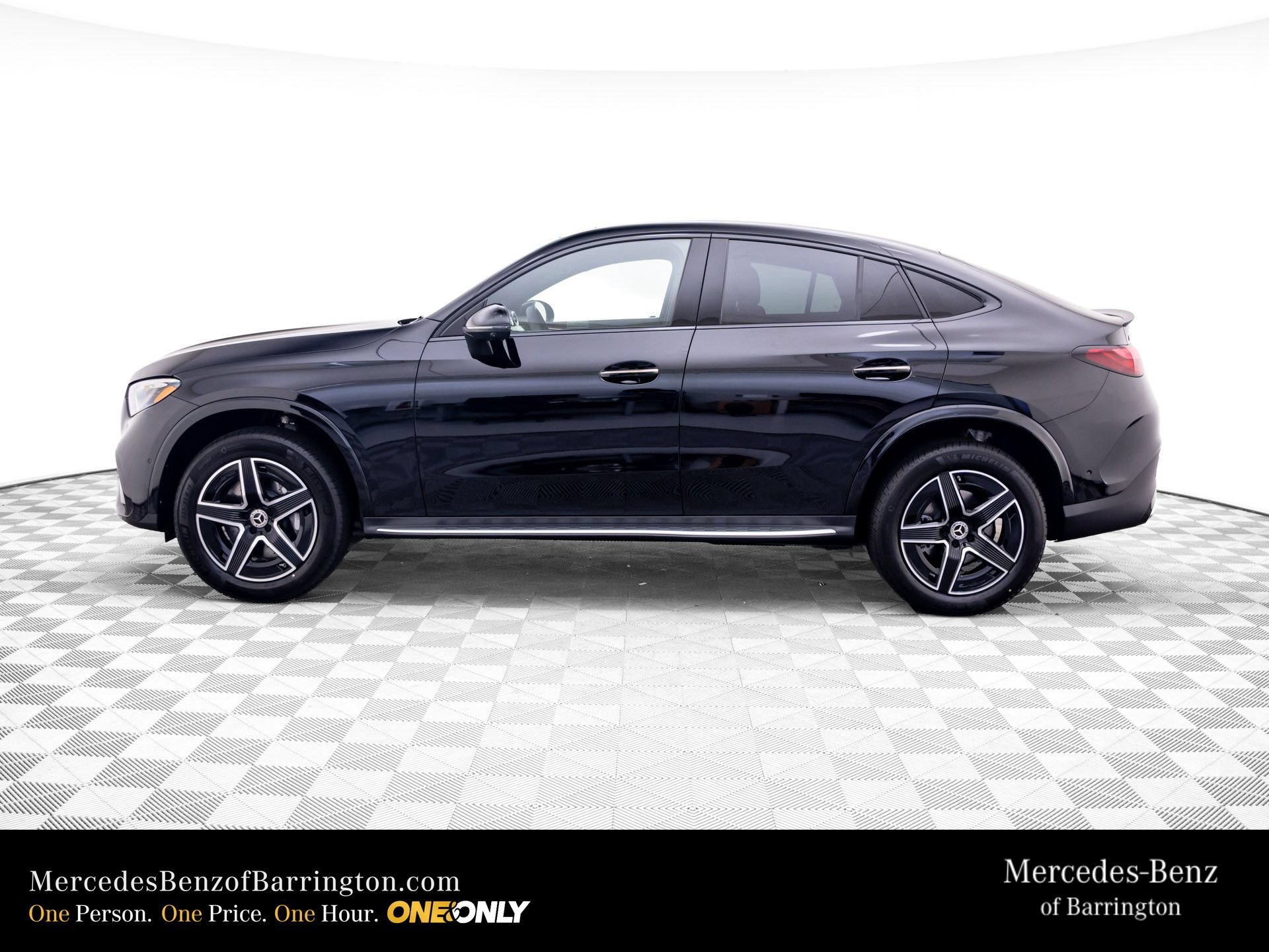 New 2027 Black Mercedes-Benz GLC 300 image 42