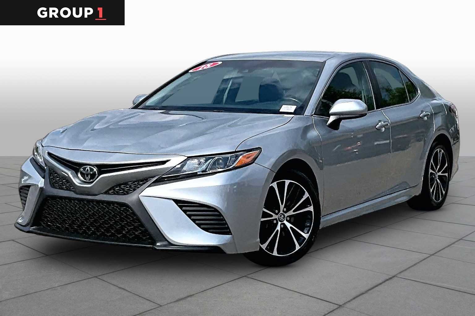 2018 Toyota Camry 2.5 Auto SE's photo