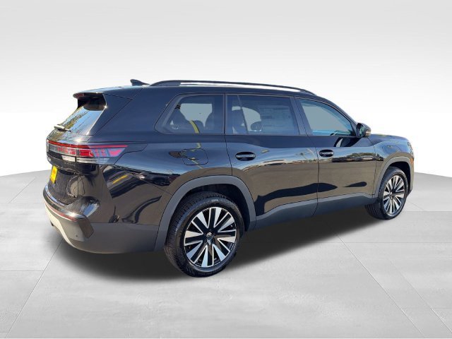 New 2027 Deep Black Pearl Volkswagen SE w/Technology image 7