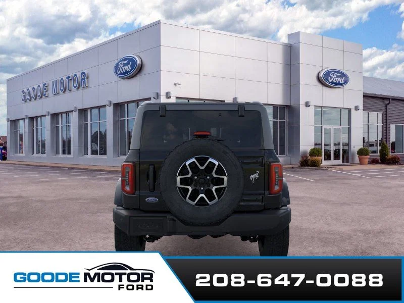 New 2026 Shadow Black Ford Outer Banks® image 5