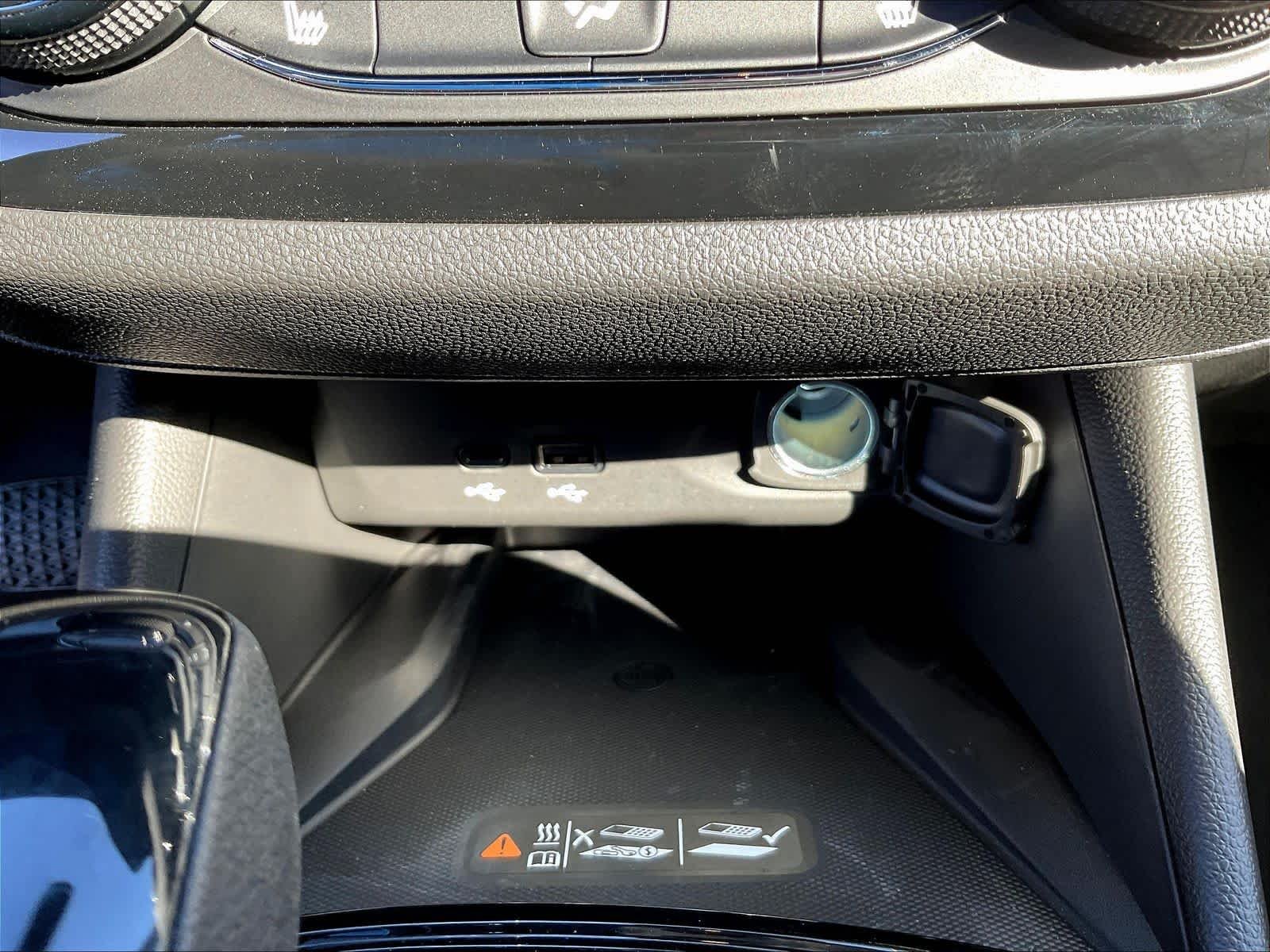 2026 Buick Envista Sport Touring - Photo 18