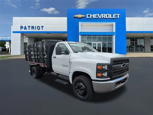New 2024 Summit White Chevrolet Work Truck image 5