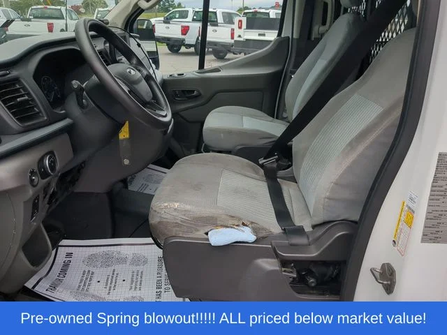 Used 2021 White Ford XL image 23