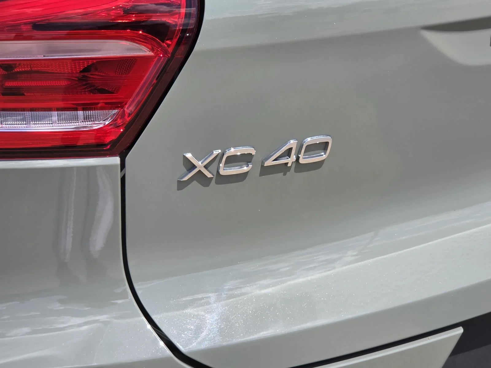 Certified Used 2023 Sage Green Metallic Volvo Plus Bright Theme image 8