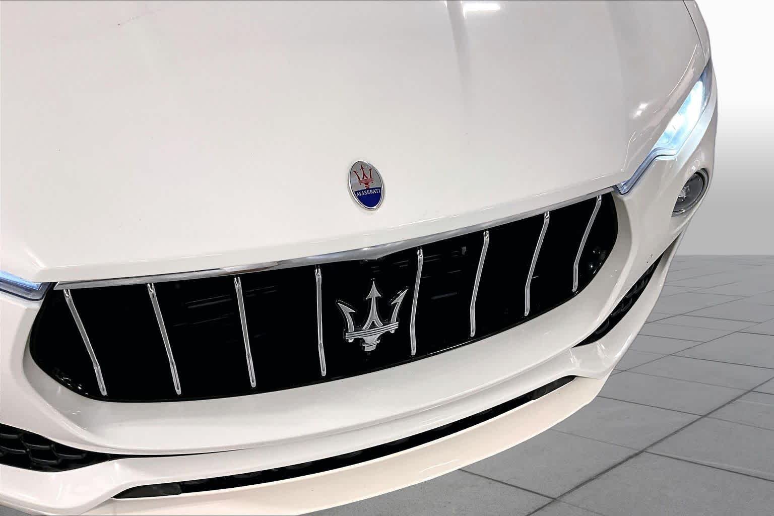 Used 2019 Bianco Maserati  image 33