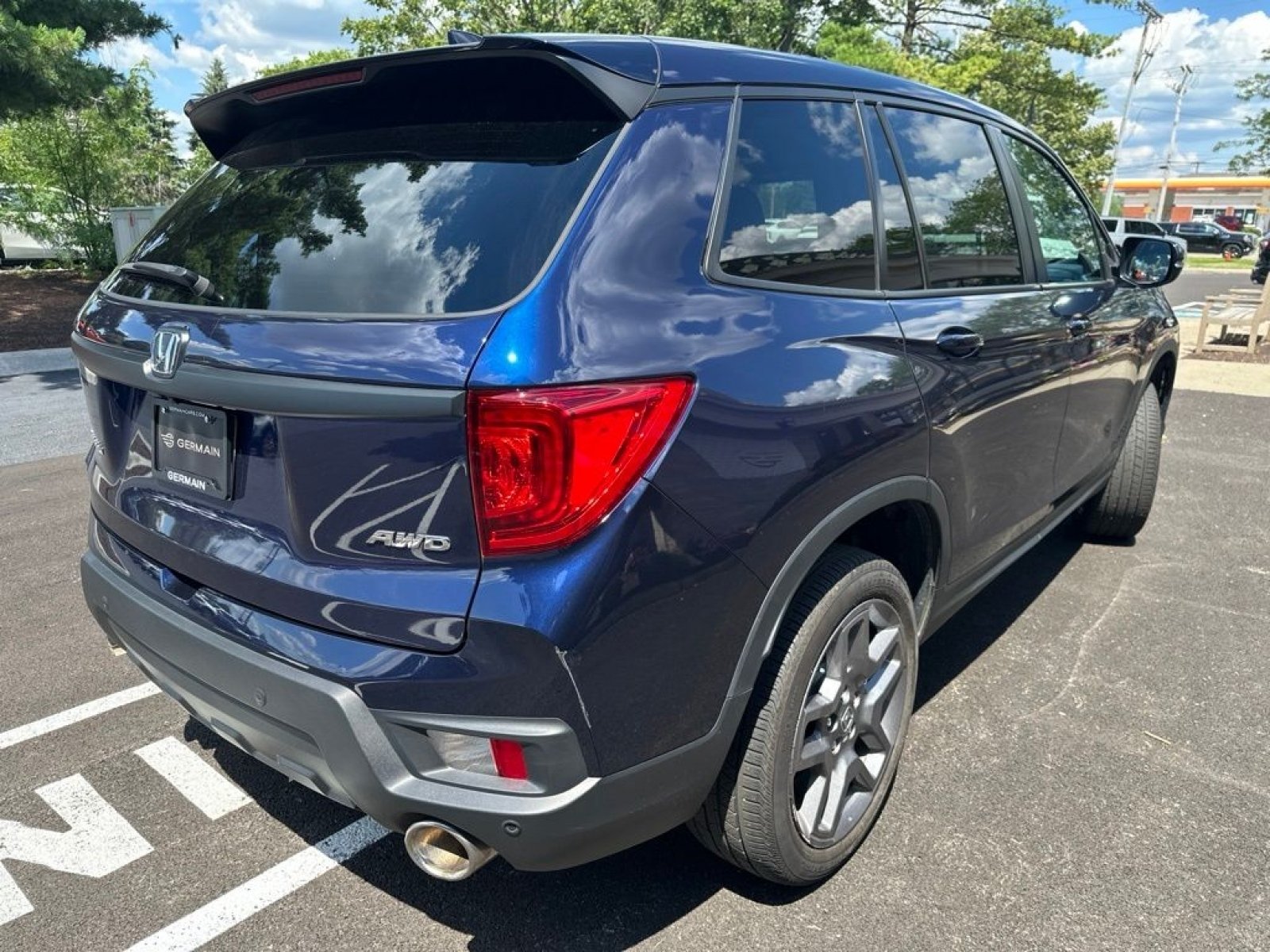 Certified Used 2023 Obsidian Blue Pearl Honda EX-L image 8