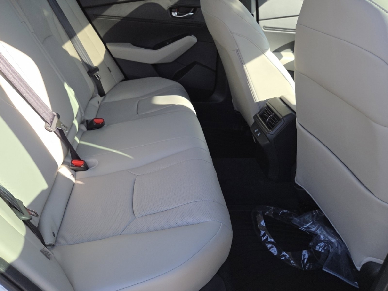 New 2026 Platinum White Pearl Honda EX-L image 21