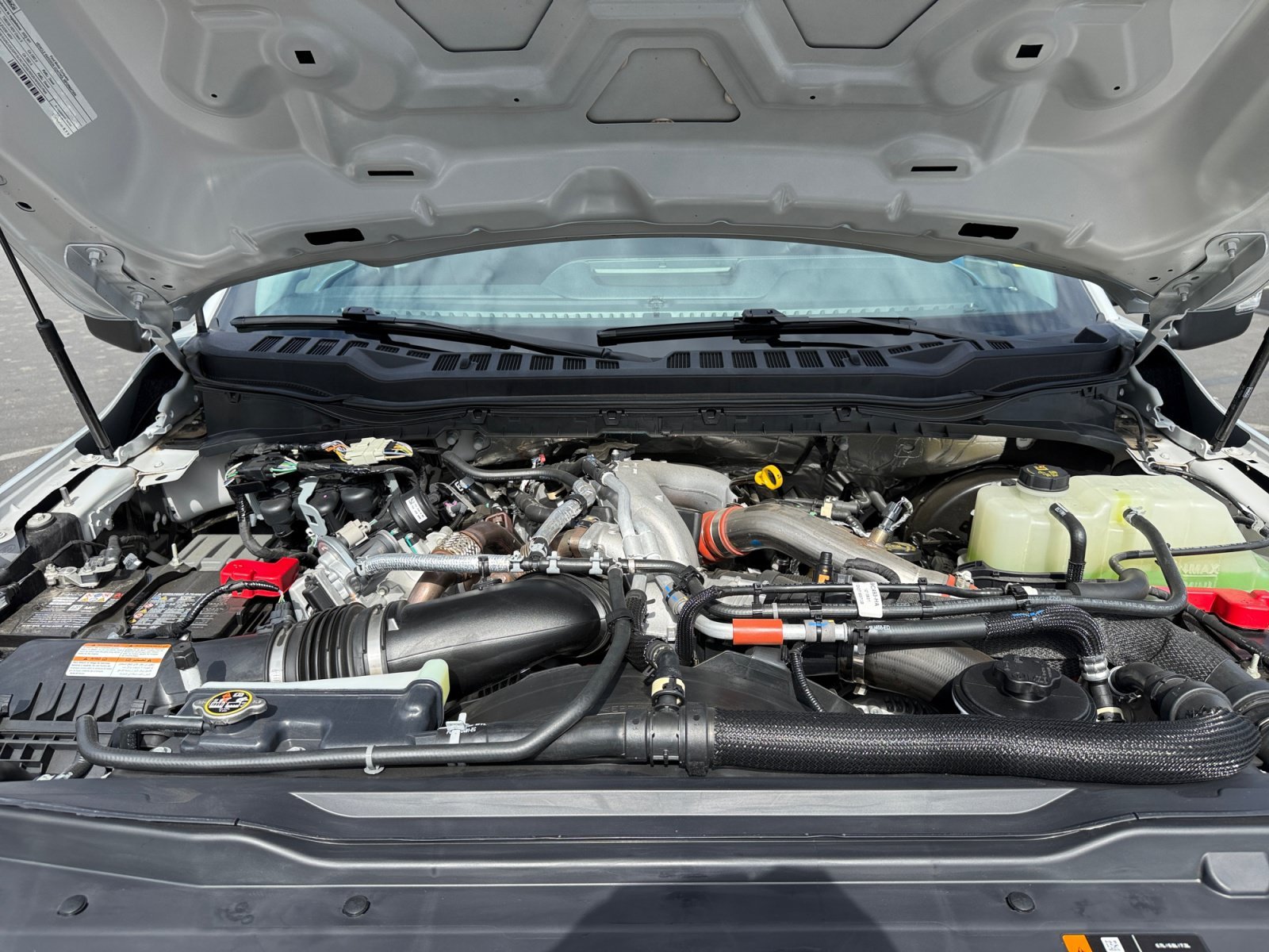 Certified Used 2025 Avalanche Ford Lariat image 20