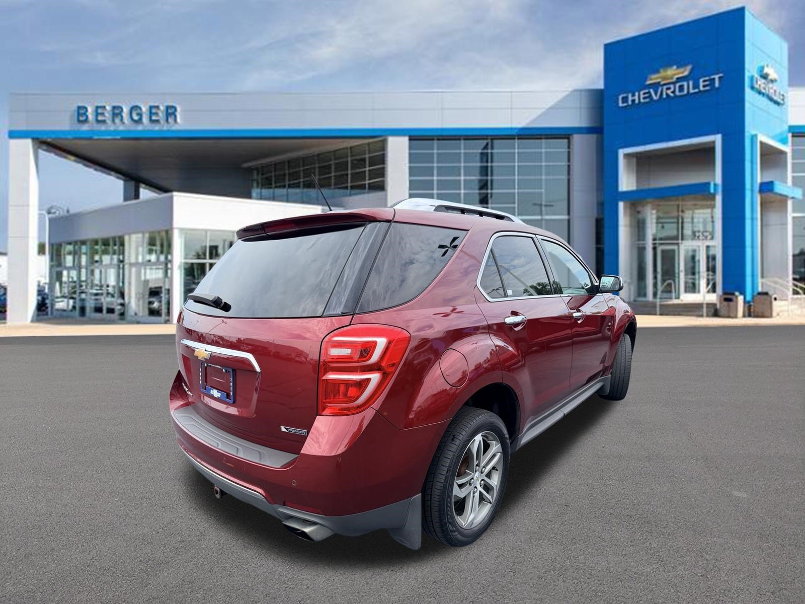 Used 2017 Chevrolet Equinox Premier with VIN 2GNFLGE31H6208007 for sale in Grand Rapids, MI