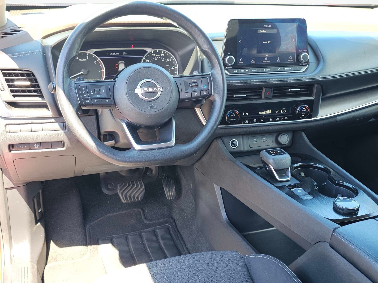 Used 2023 Scarlet Ember Tintcoat Nissan SV image 34