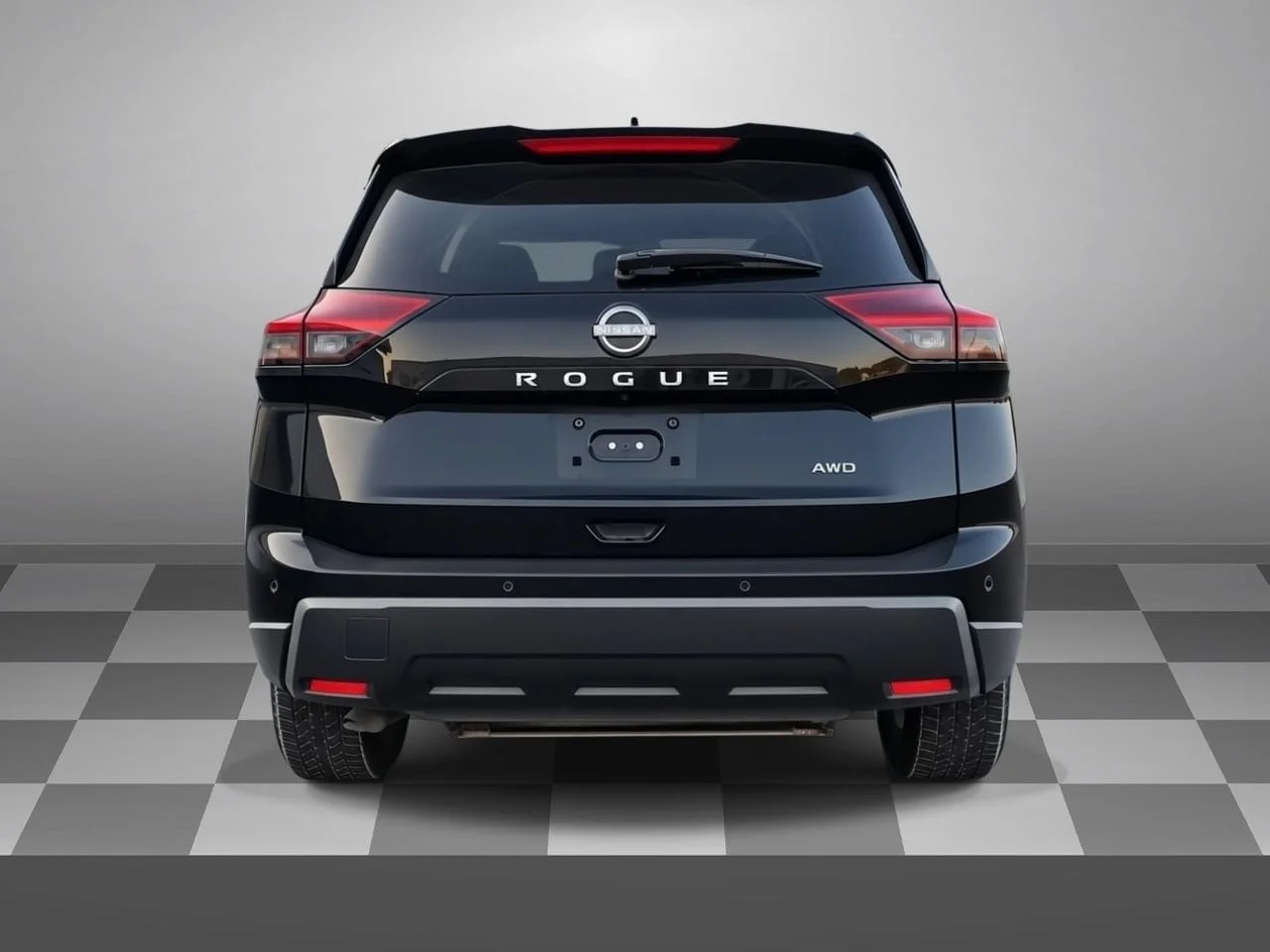 Used 2025  Nissan SV image 4