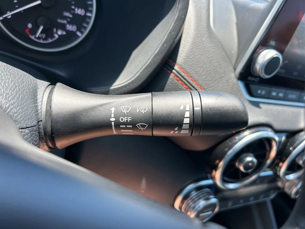 2025 Nissan Sentra SR - Photo 30