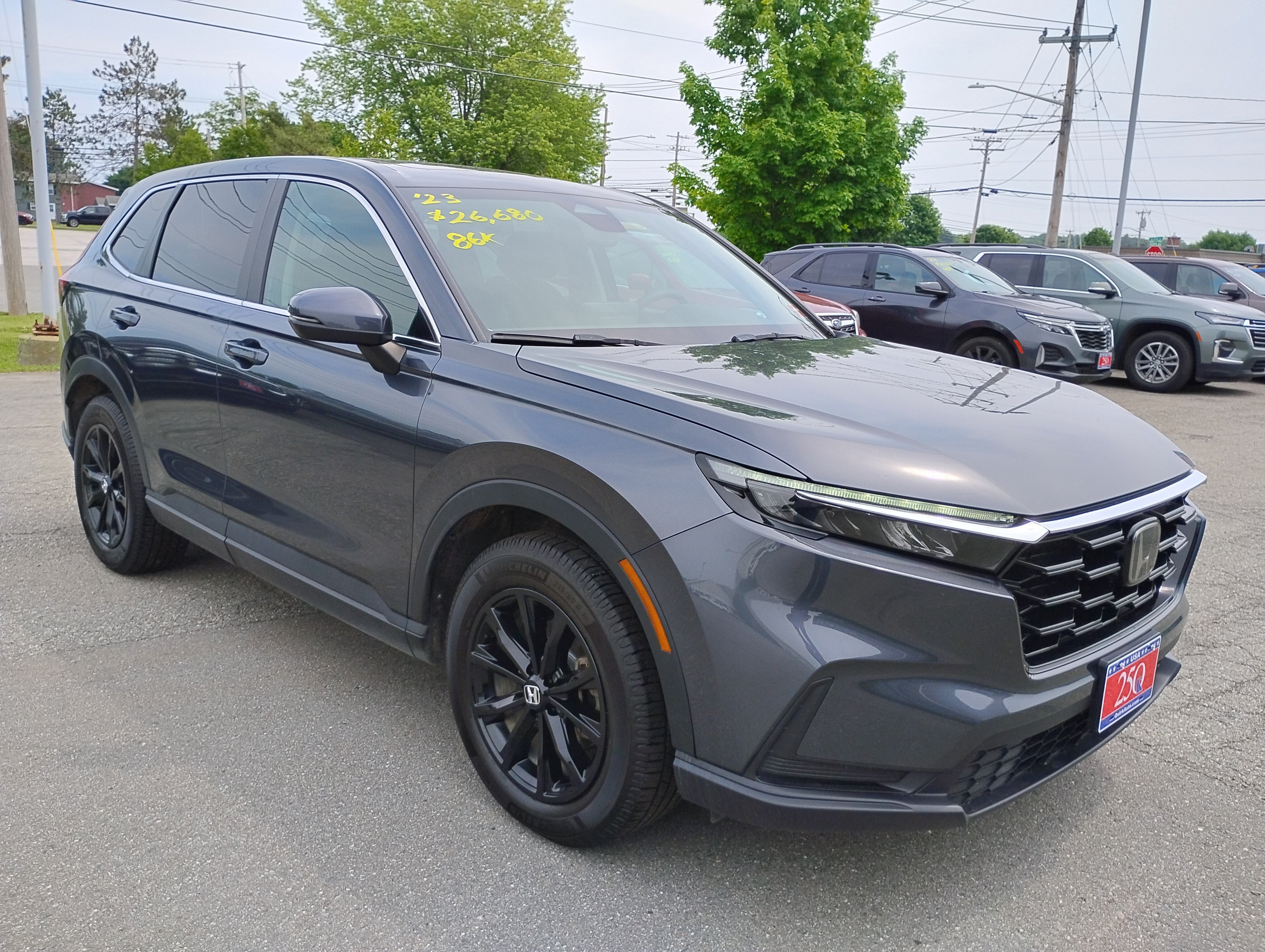Used 2023 Gray Honda EX image 3