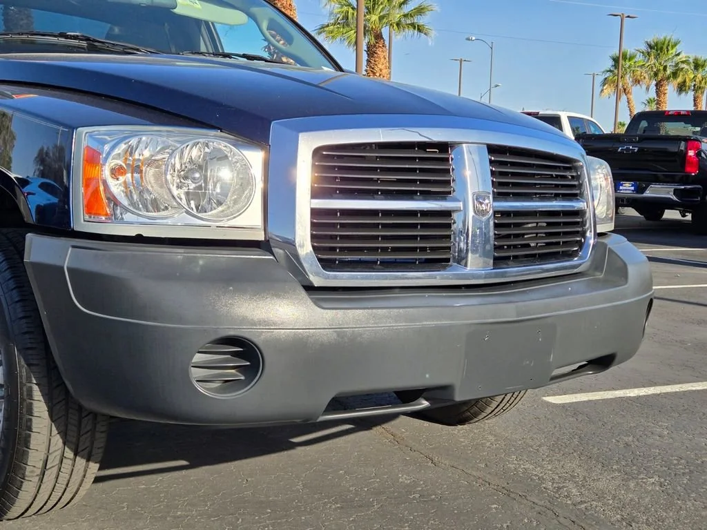 Used 2006 Patriot Blue Pear Dodge ST image 8