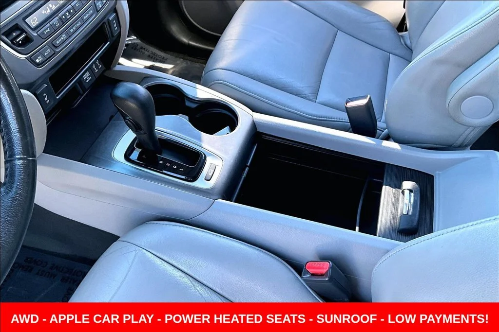 Used 2016  Honda EX-L image 22