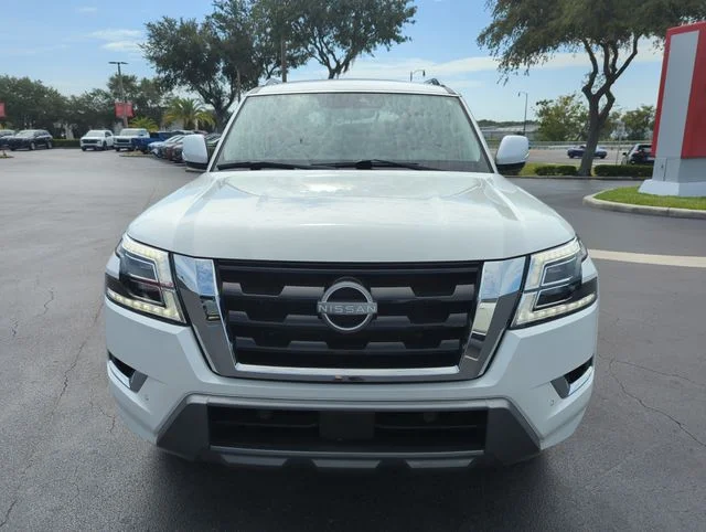 Used 2023 White Nissan SV image 15