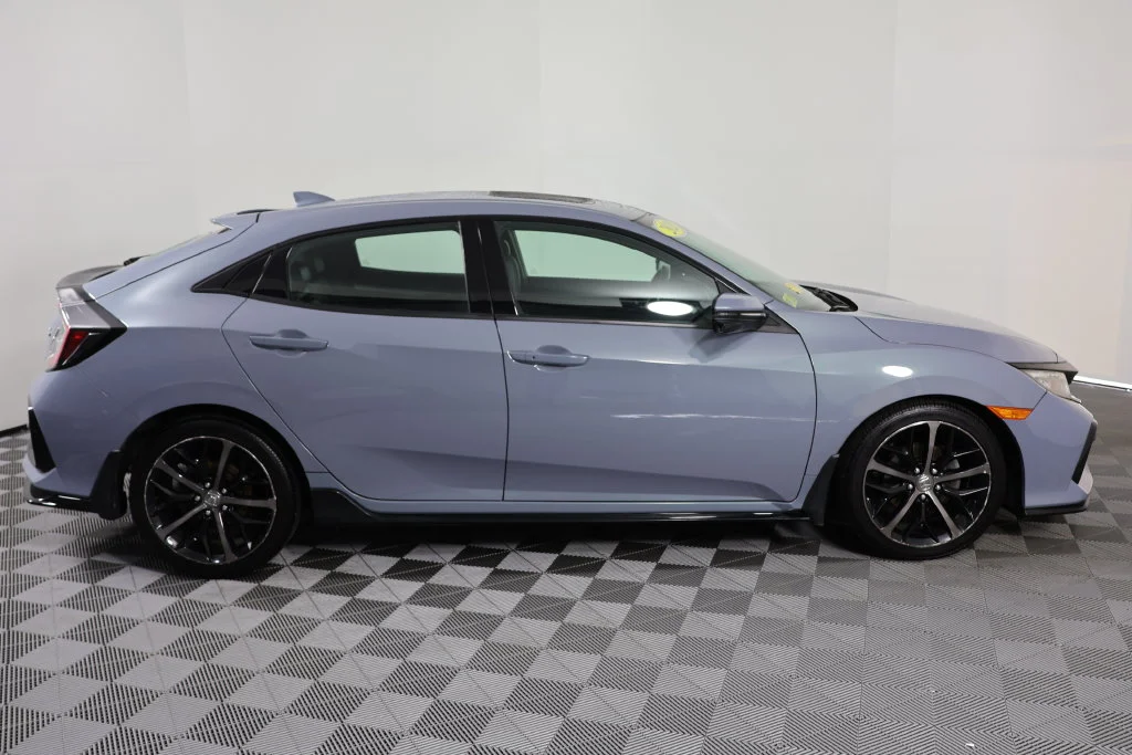 Used 2020  Honda Sport Touring image 9