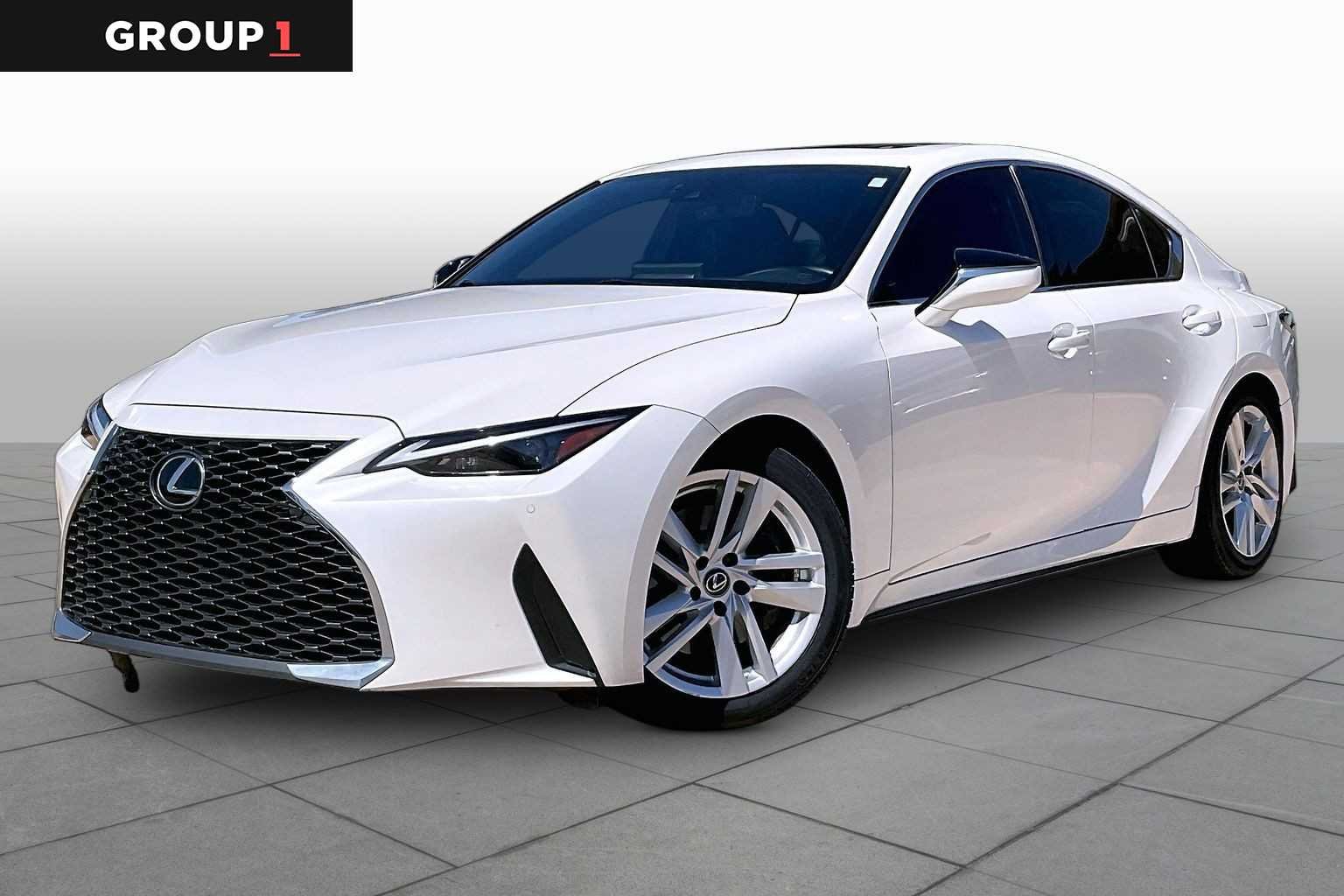 2024 Lexus IS 300 