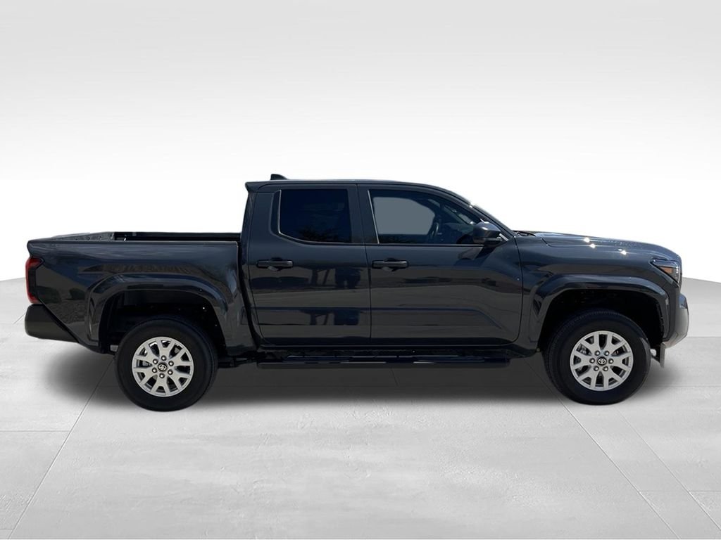 Used 2025 Underground Toyota SR image 5