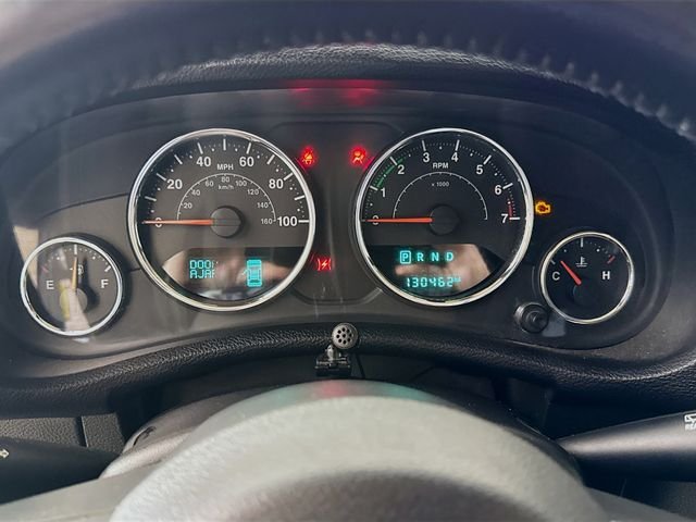 Used 2017 Black Jeep Unlimited Sport image 11
