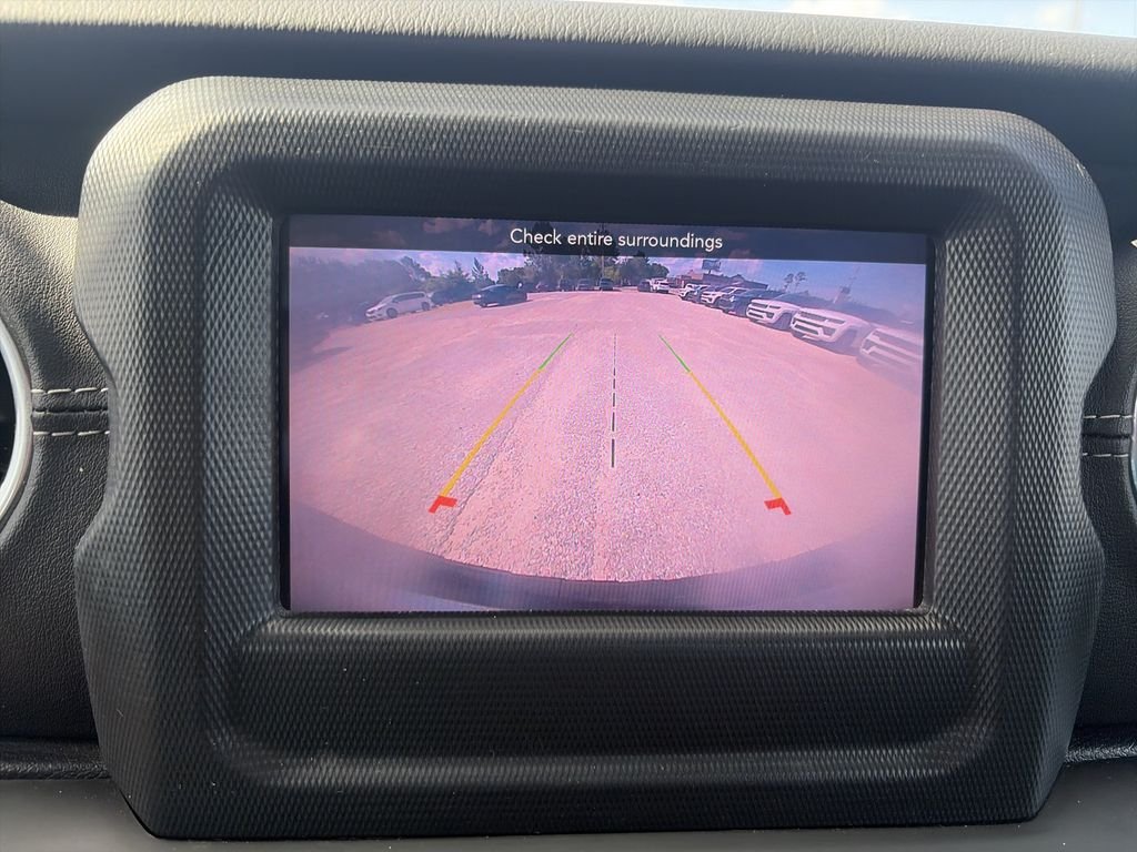 Used 2021 Gray Jeep Unlimited Sahara image 23