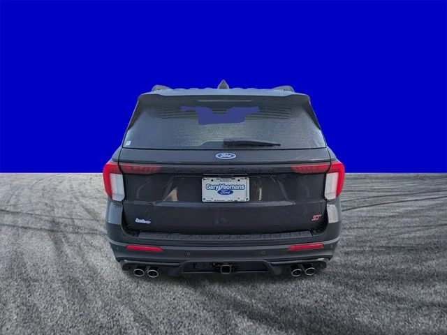 New 2026 Agate Black Metallic Ford ST image 5