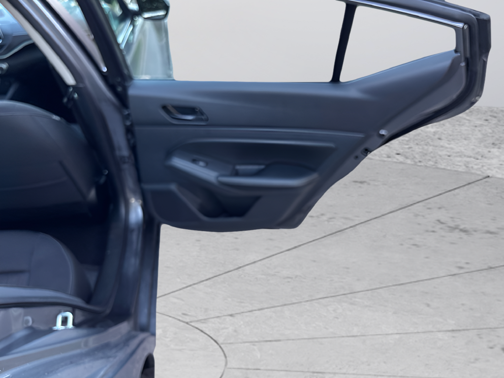 Used 2025 Gray Nissan 2.5 SV image 39